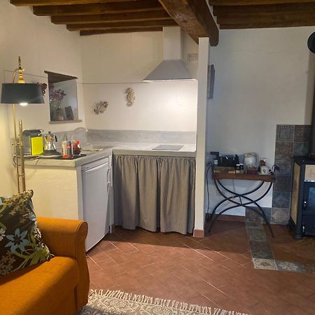 Andante Appartamenti Castelnuovo di Val di Cecina Exterior foto